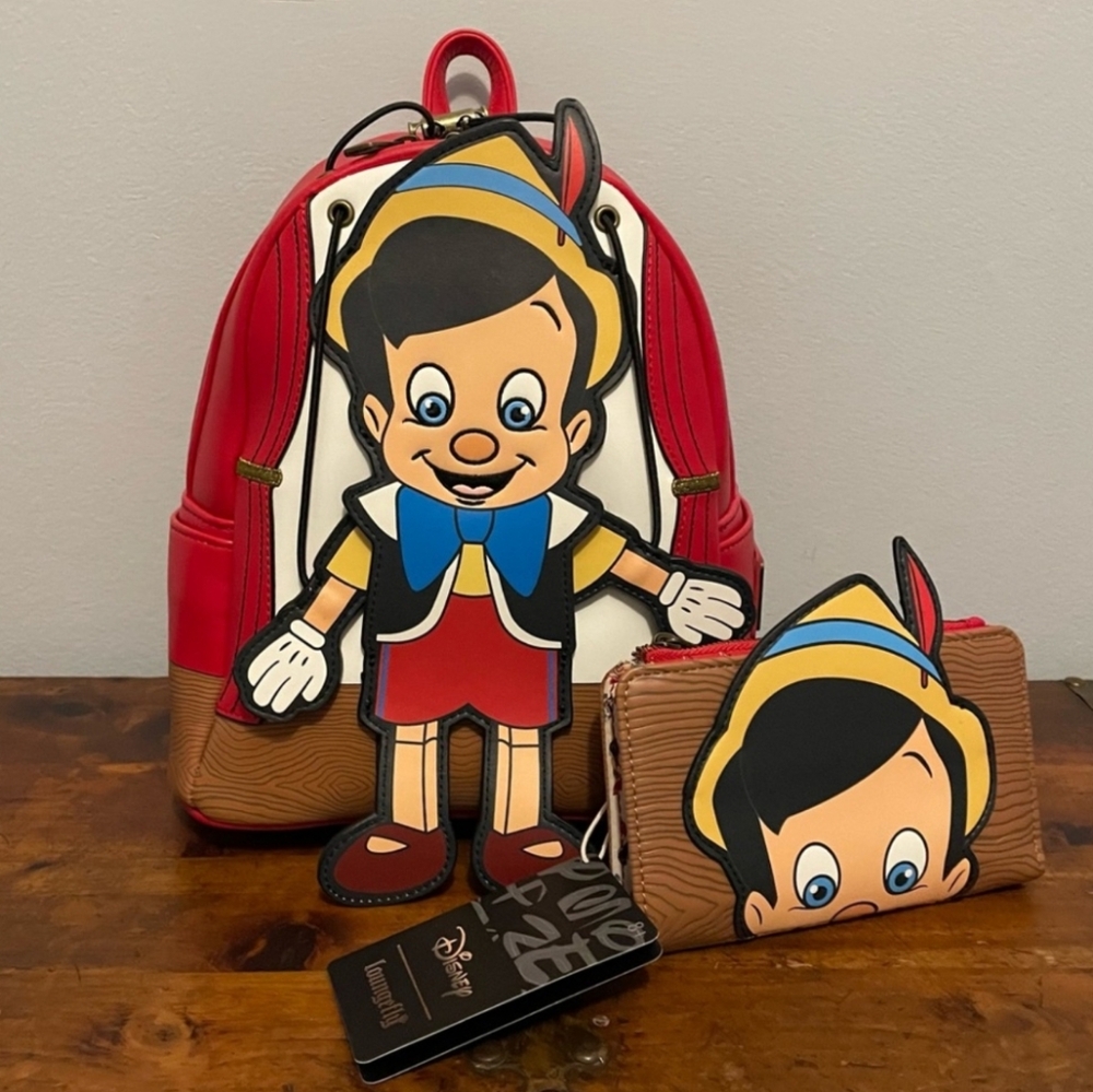 NWT Loungefly Disney Pinocchio Marionette Mini Backpack & Wallet